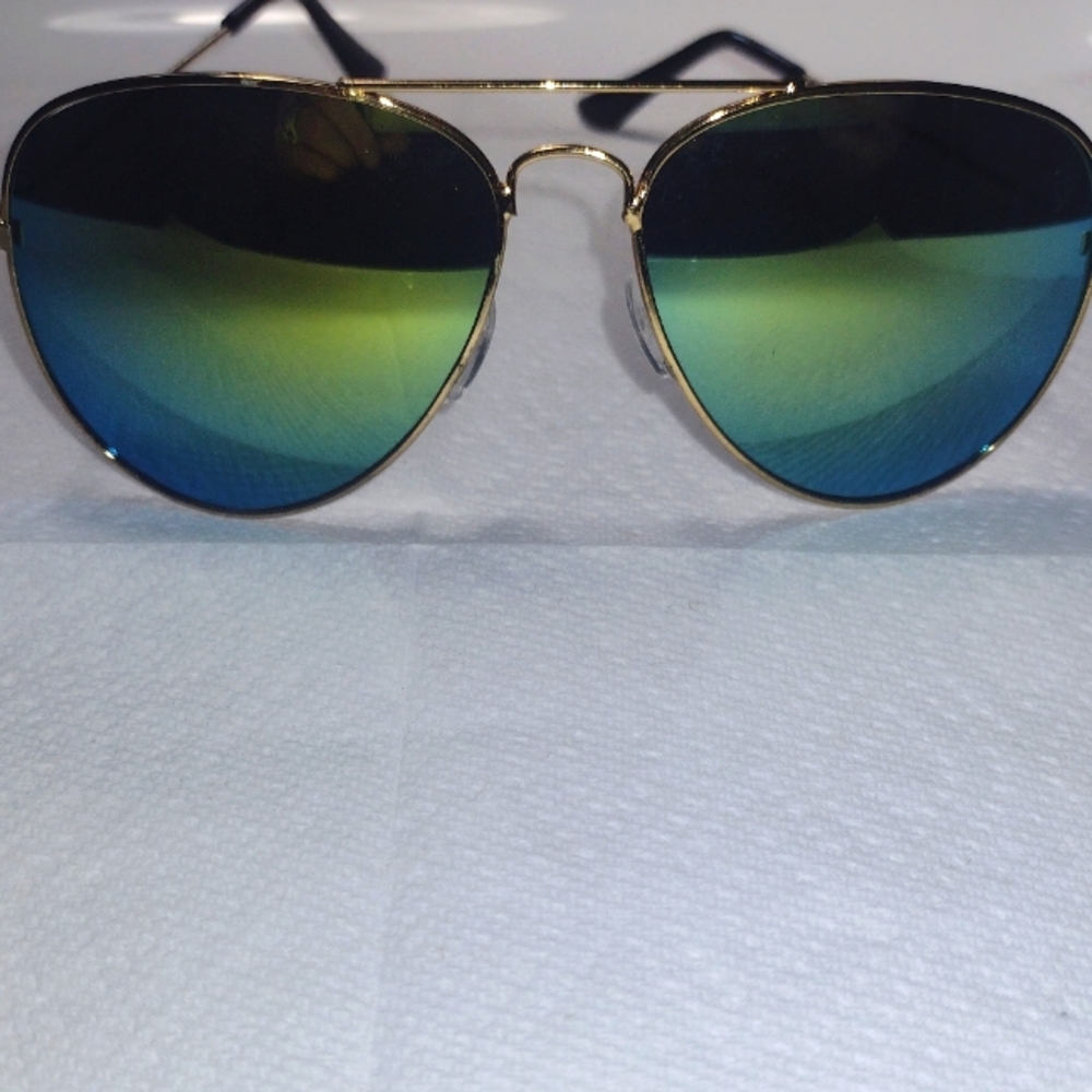 💜 Green Polarized Sunglasses 🕶️